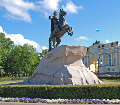 Многоликий Санкт-Петербург и сказочная Карелия